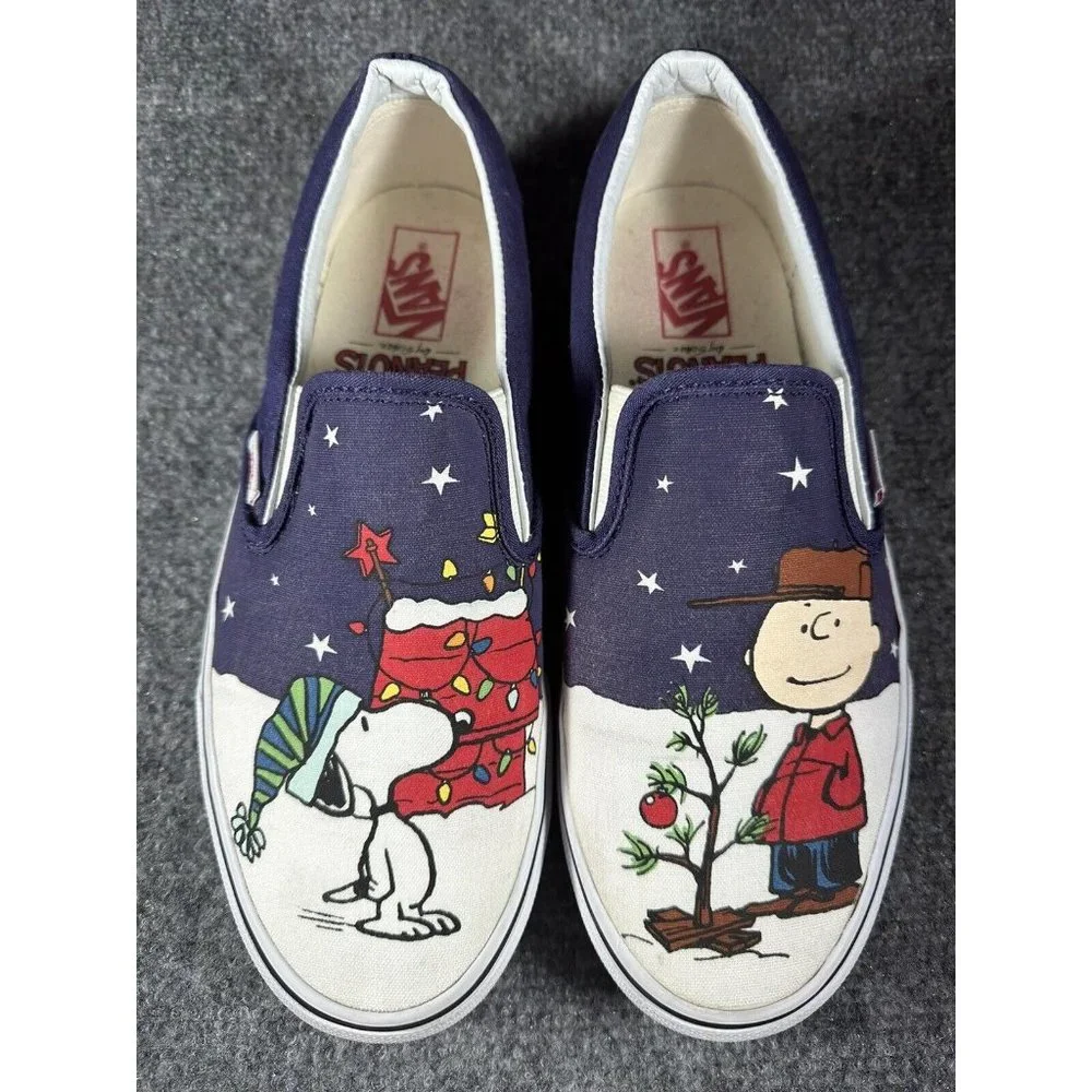 Vans Slip On Peanuts Christmas Tree Charlie Brown Snoopy Men's 8.0 Women's 9.5 - Picture 1 of 12
